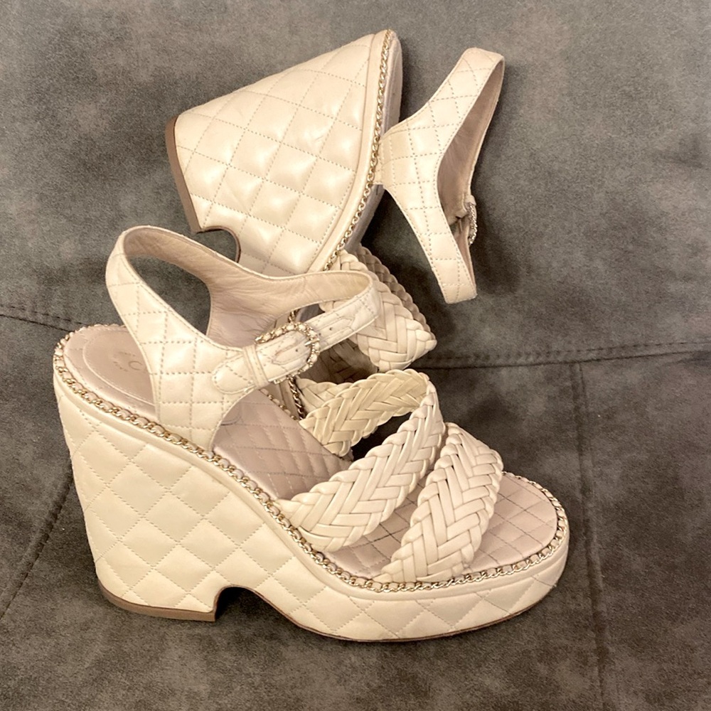 Chanel platform sandals, calfskin light beige size 40